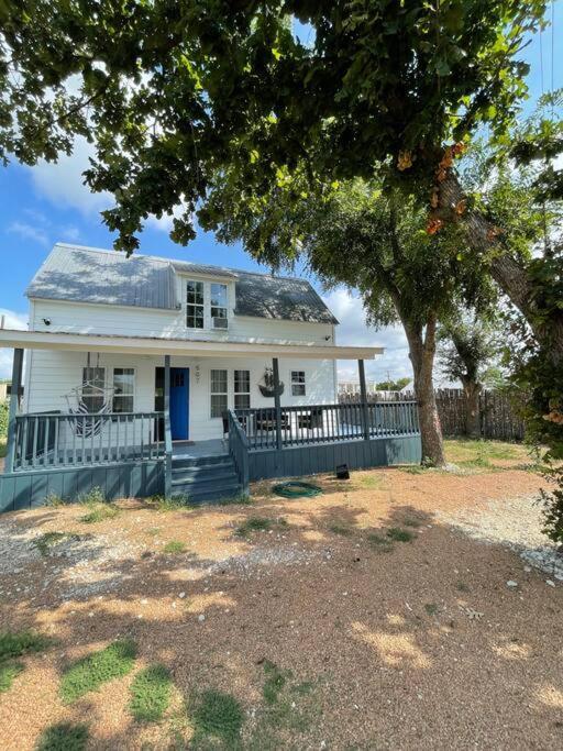 The Paddock House At Blanco Texas Villa Bagian luar foto